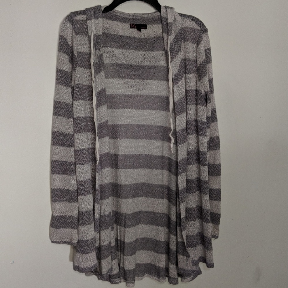 T/O Sweaters Grey and White Knit Cardigan